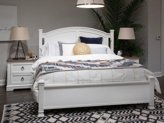 Kingston - Panel Bed