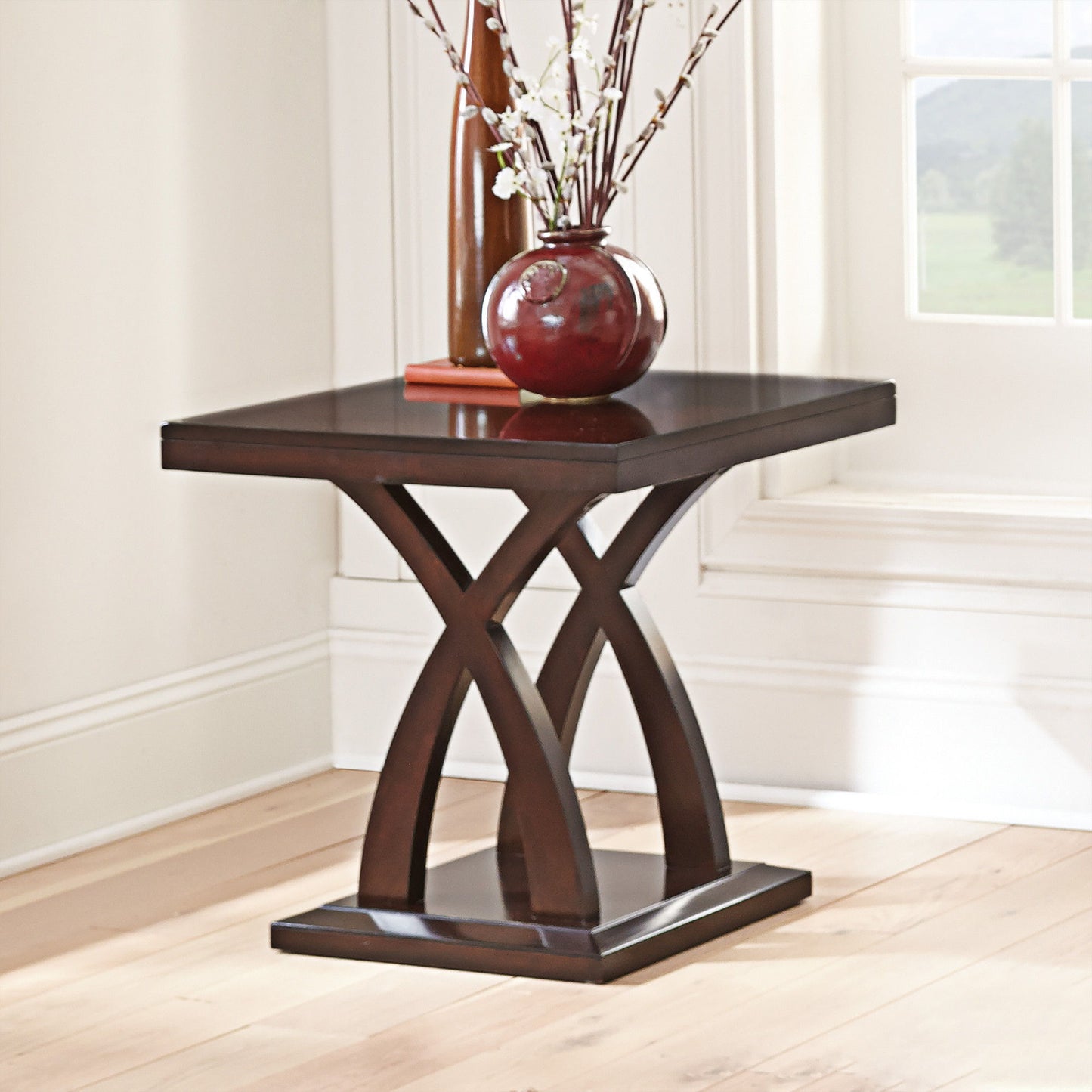 Jocelyn - Table