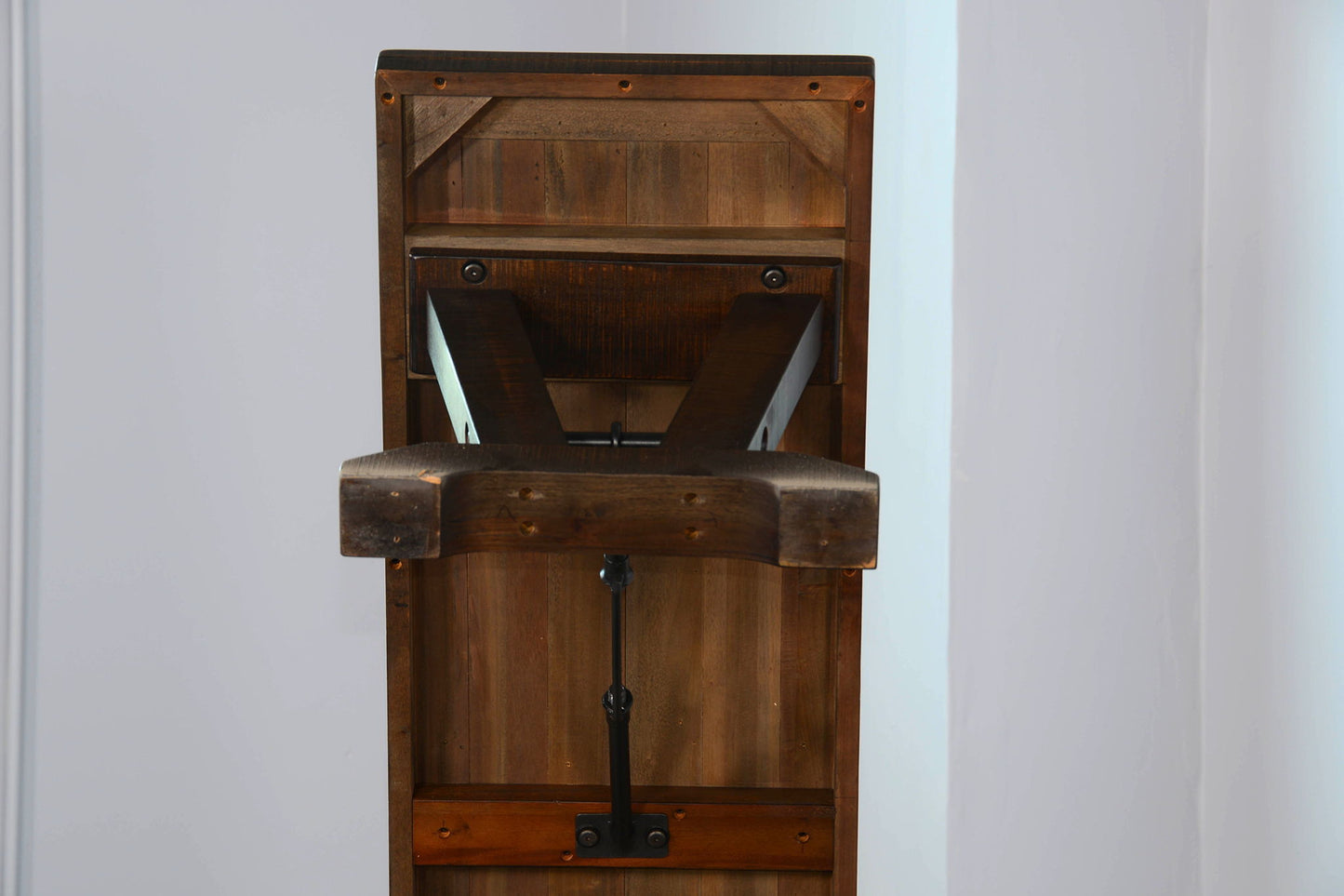 Homestead - Bench With Turnbuckles - Tobacco Leaf