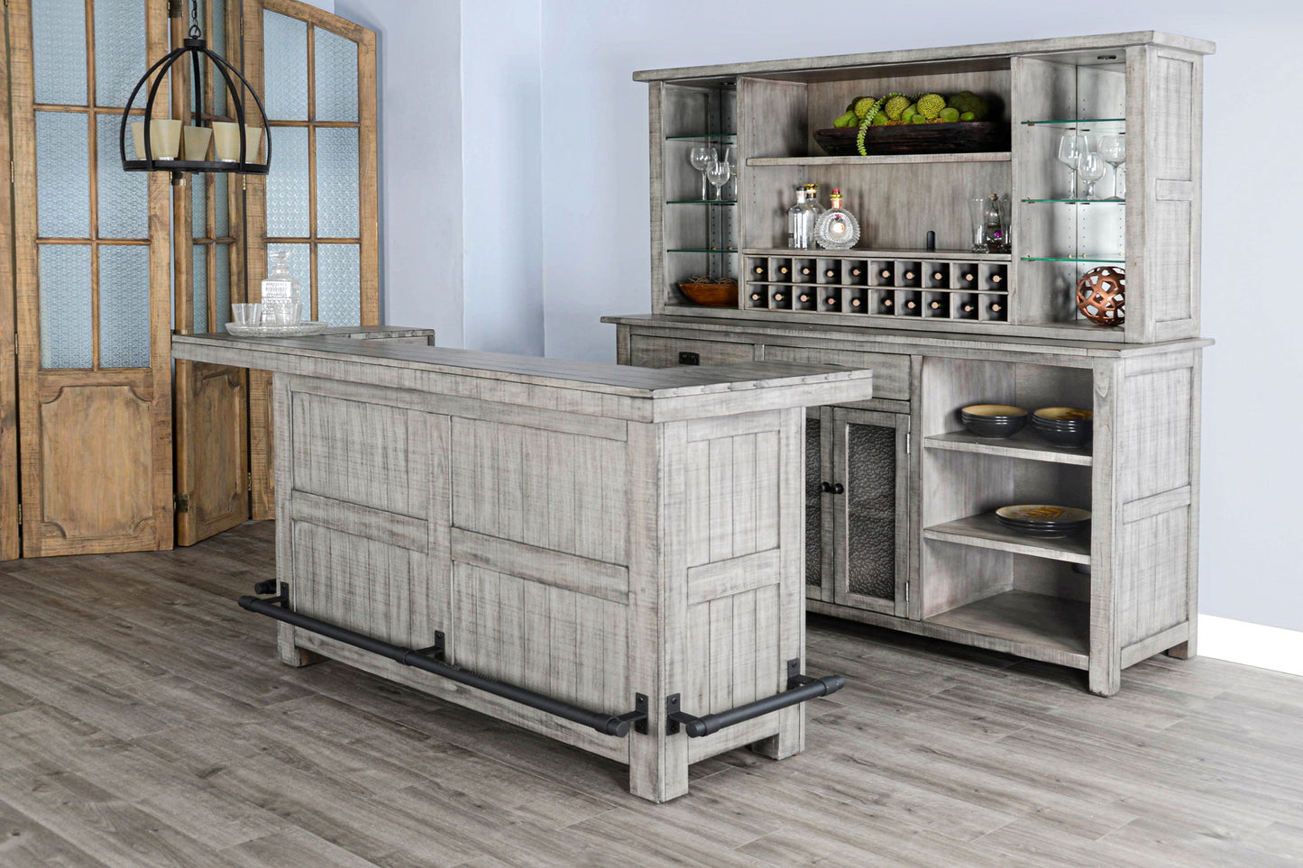 Alpine - Traditional Wood Home Bar - Gray