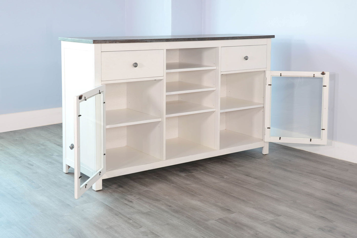 Carriage House - Buffet, Hutch