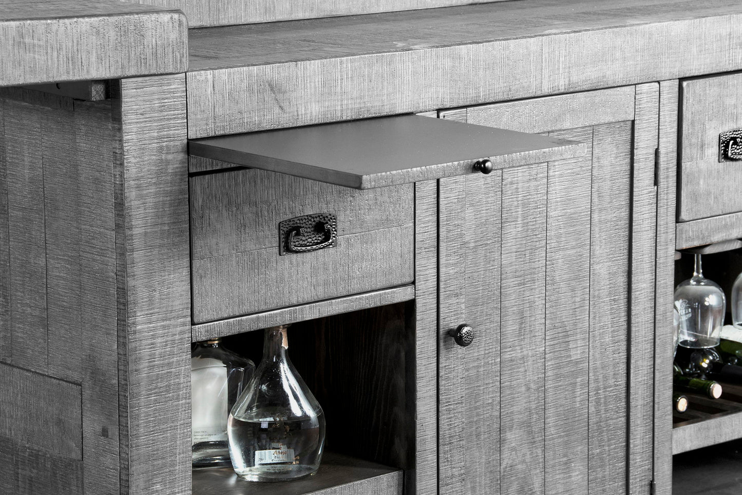 Alpine - Traditional Wood Home Bar - Gray