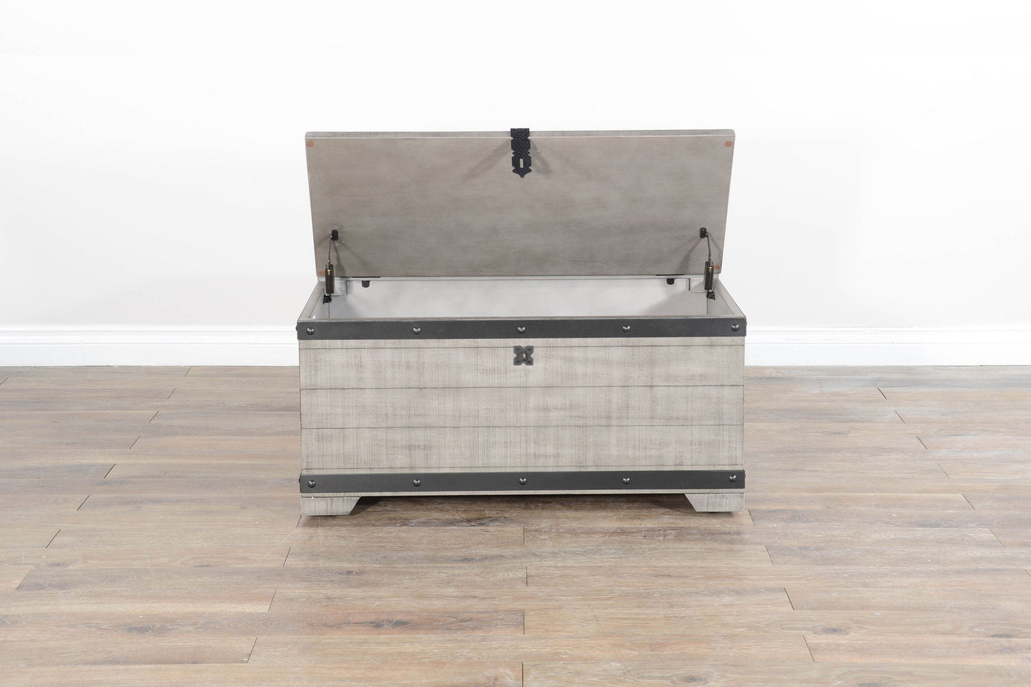 Alpine - Mahogany Wood Coffee Table With Lift Top And Casters - Gray