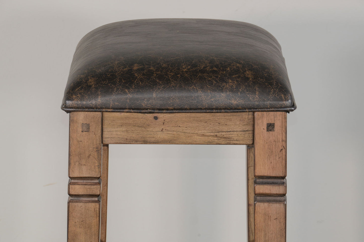 Doe Valley - Backless Stool With Cushion Seat (Set of 2) - Buckskin