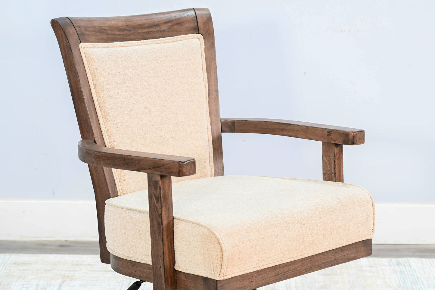 Doe Valley - Game Chair With Casters, Cushion Seat & Back - Buckskin / Beige