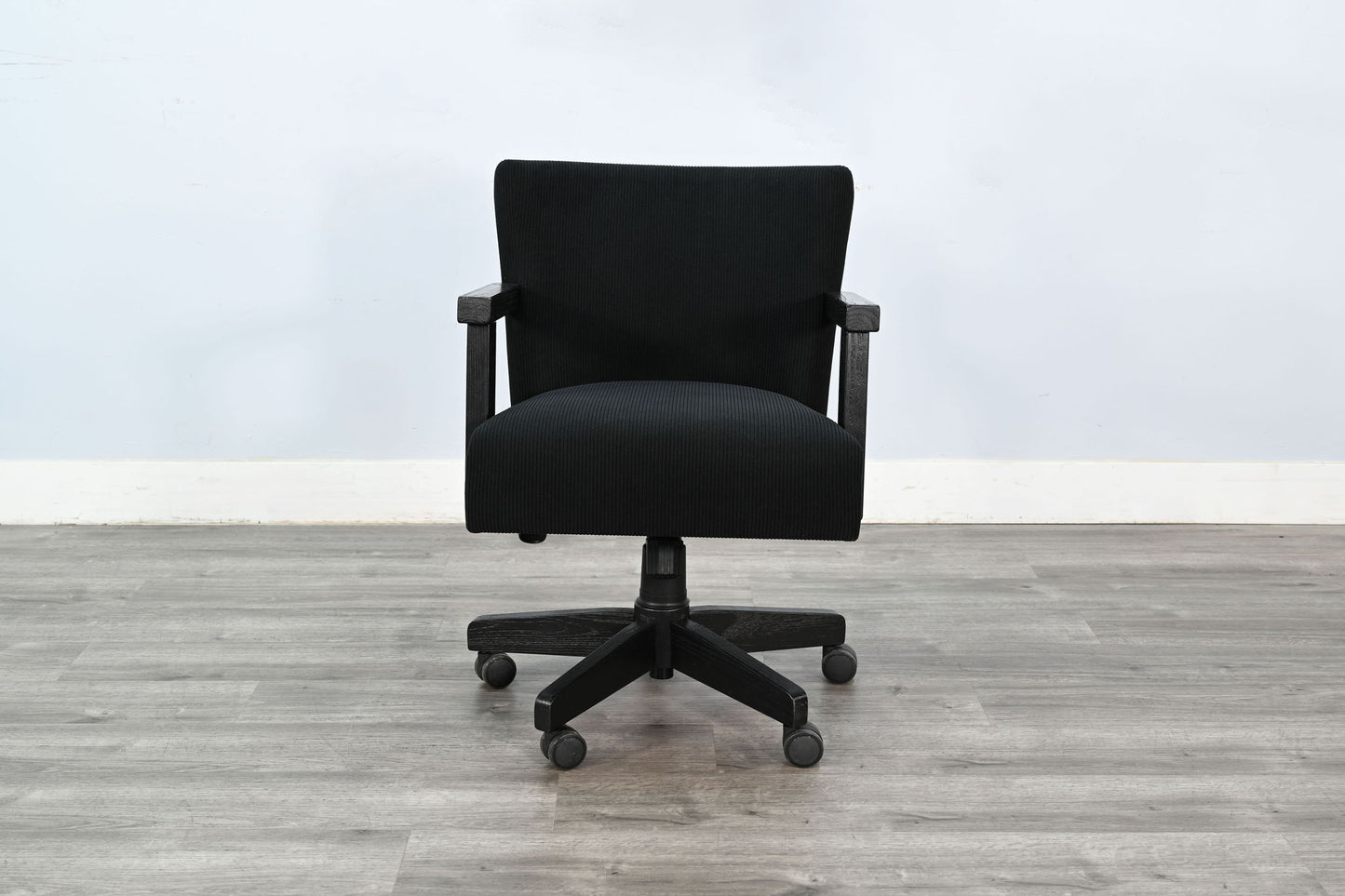 Gibson - Game Chair With Casters