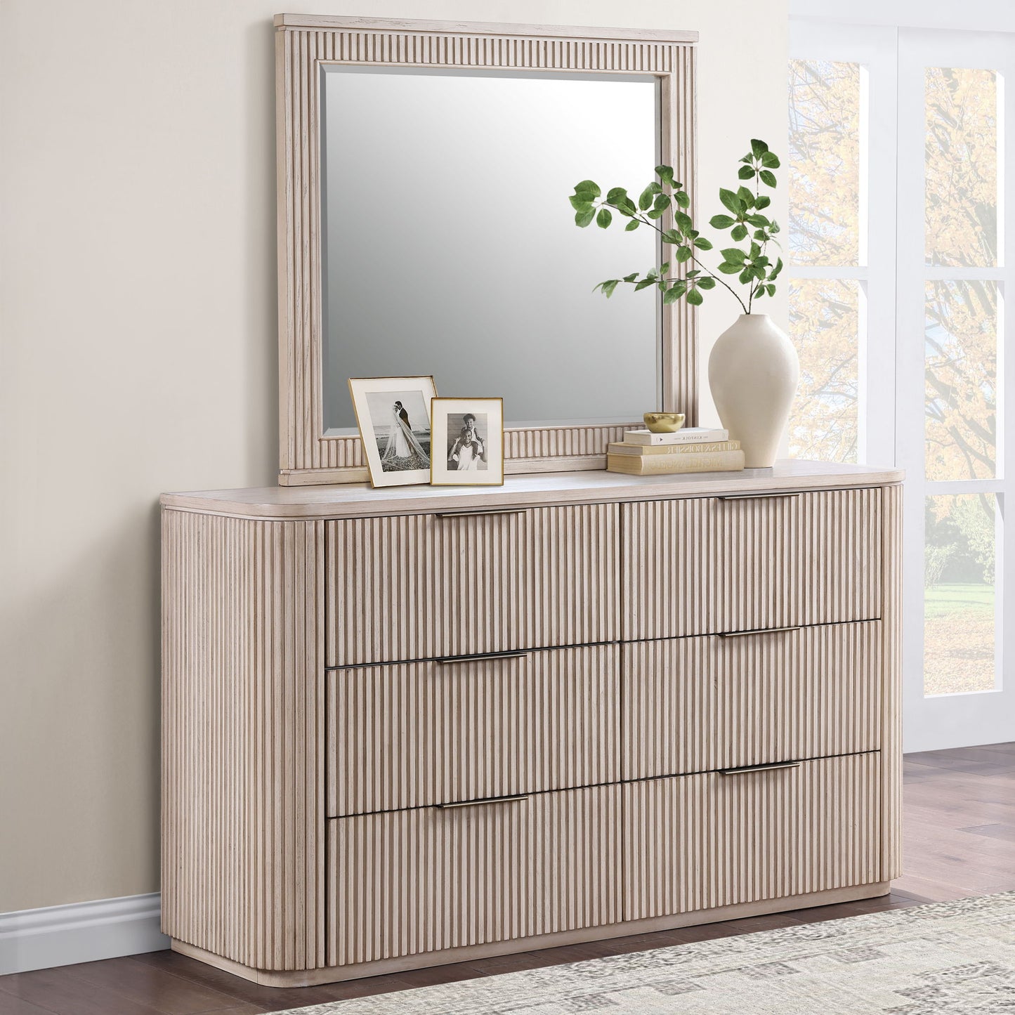 Henry - Dresser