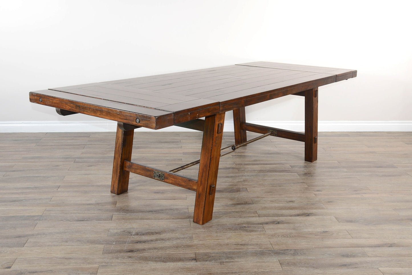 Tuscany - Dining Table With Extensions With Turnbuckle - Vintage Mocha