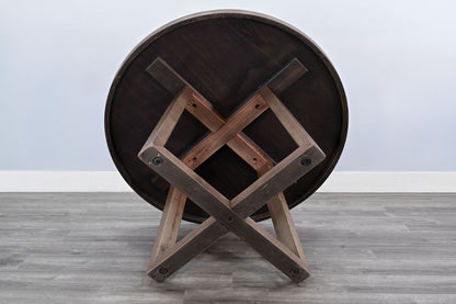 Mia - Round Table