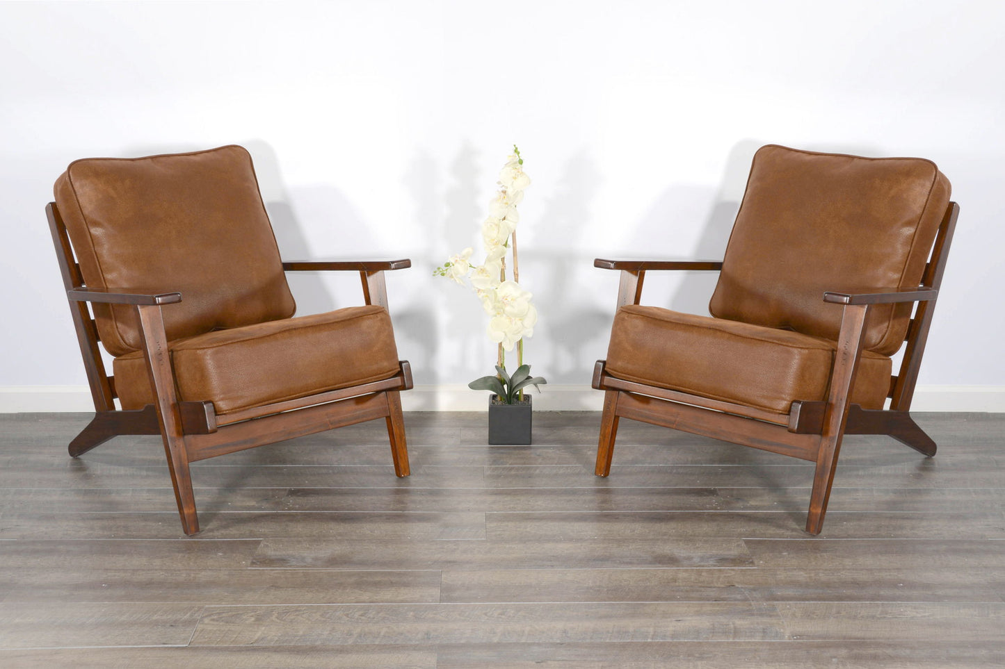 Santa Fe - Mahogany Accent Chair With Cushions - Dark Chocolate