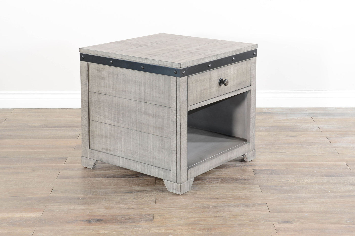 Alpine - Traditional Mahogany Wood Table